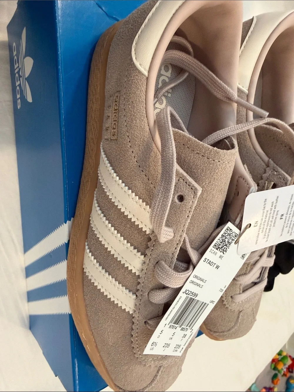 adidas Women's Beige and White Suede Sneakers - Picture 3 of 6